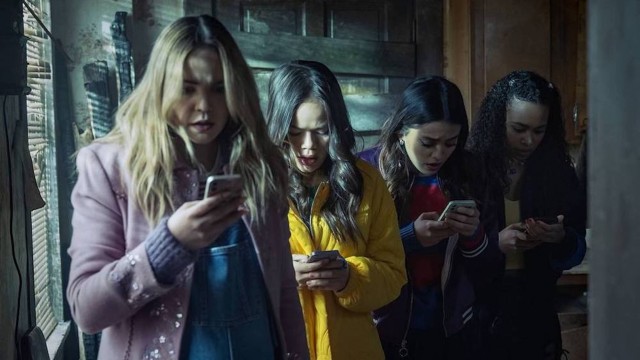 Click to watch 'Chapter Ten: Final Girls...' (popup) Pretty Little Liars Original Sin